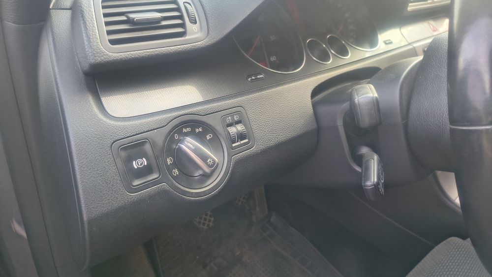 Продаю Passat b6