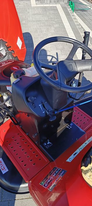 Traktorek kosiarka Husqvarna Jonsered LT Briggs 12.5 skrzynia 6 serwis