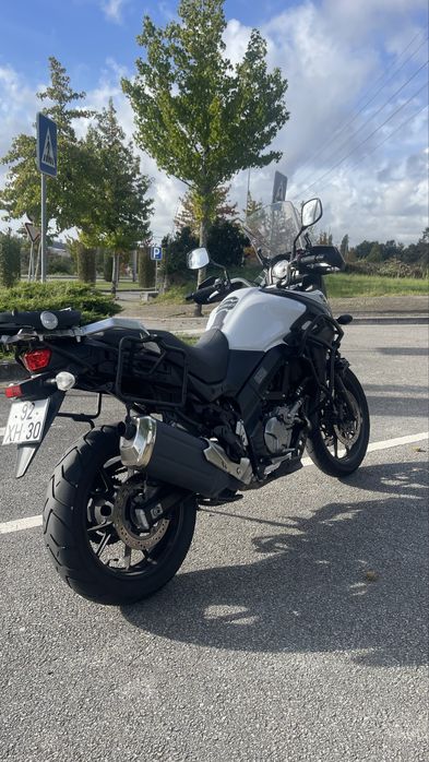 Suzuki v strom 650
