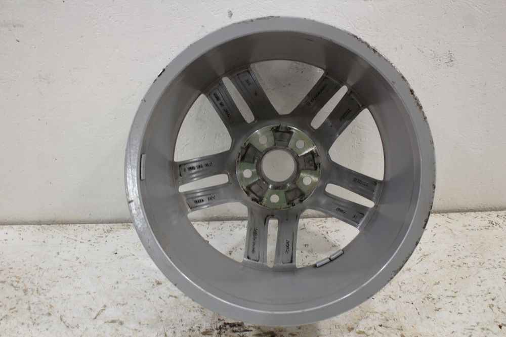 audi aluminiowa felga 17 8w0601025p