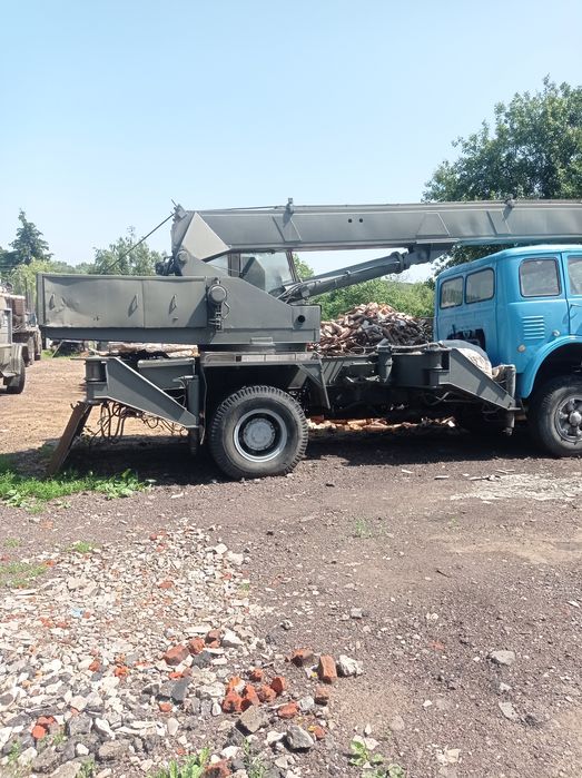 Автокран МАЗ 500