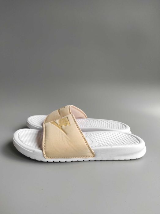Шлепанцы Nike Benassi Pastel QS