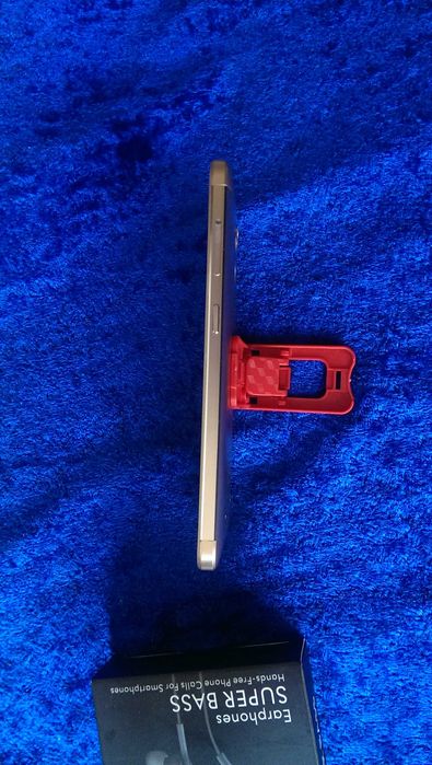 Новенький ZTE Blade V7 Lite 4G- без дефектов