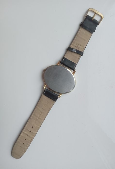 Часы женские 2 шт. "Q&Q WATER RESIST" и "J.D.DIANA QUARTZ"