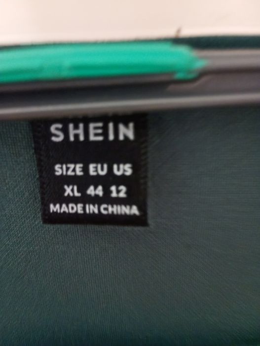 Ciemnozielone bolerko rozm. XL