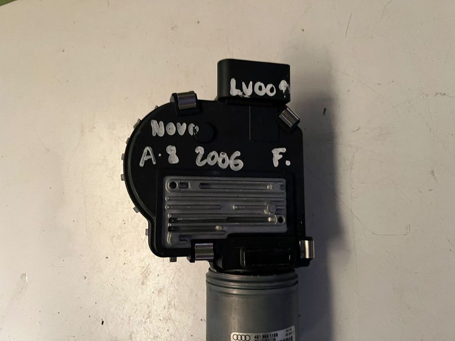 Audi A8 4e2 - MOTOR LIMPA VIDROS NOVO - LV001