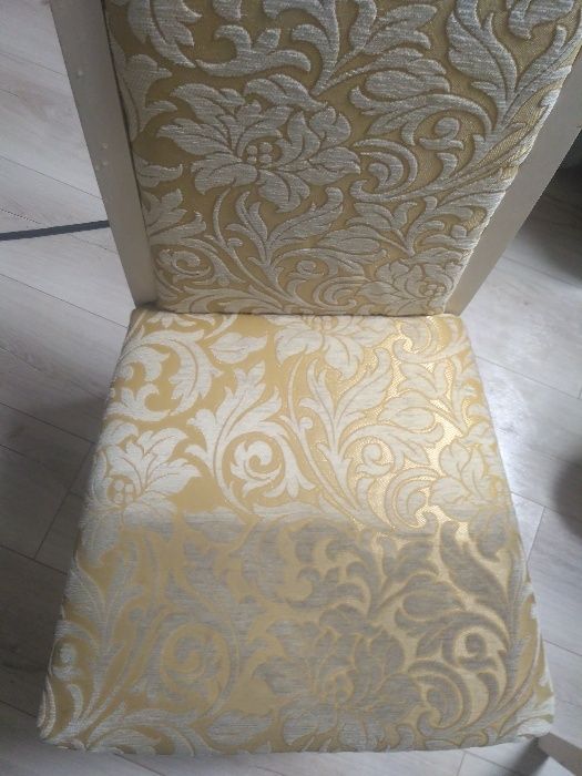 Професійна хімчистка меблів та килимів з виїздом по всій Одесі!