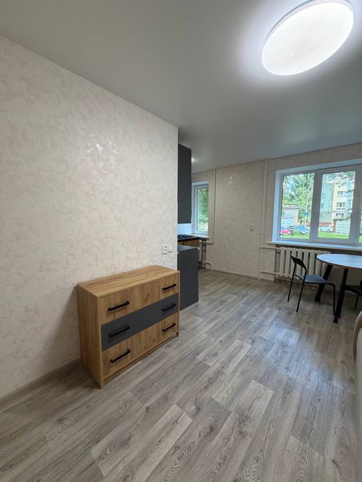 В продажу 1 кімнатна смарт-квартира, в тихому центрі Кременчука.