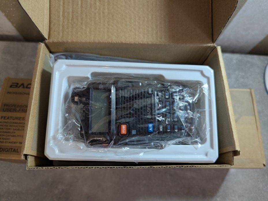 Рація Baofeng UV-5R (залишилось 2 шт)