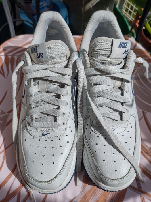 Sneakersy Nike  Air Force 1, szary
S
