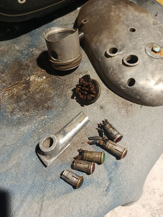 Junak m 10 m07 części zbiornik siedzenia  i inne