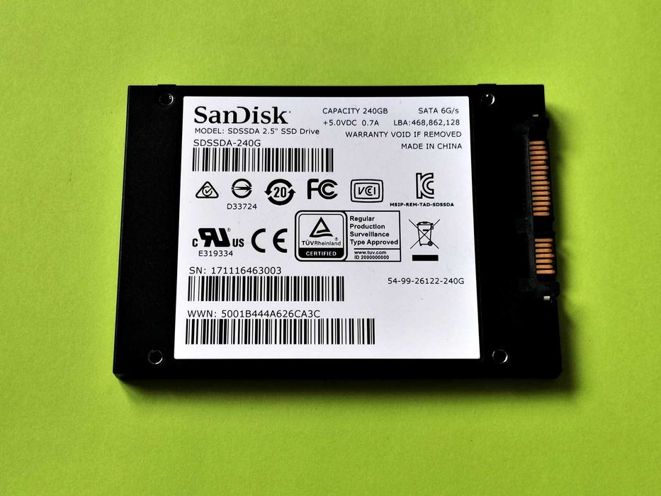 SSD 240GB SanDisk PLus