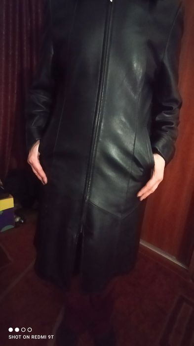 Продам кожаный кардиган 48 размер