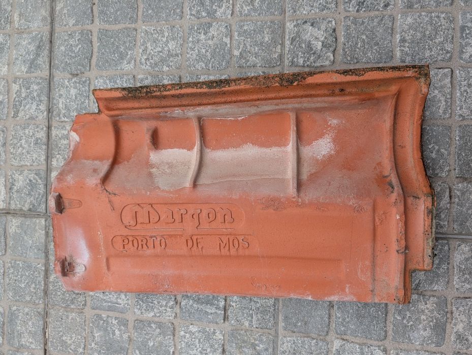 Telha Margon esquerda