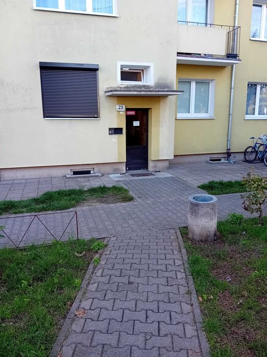 Sprzedam mieszkanie 2 pokoje ul.Mickiewicza I piętro