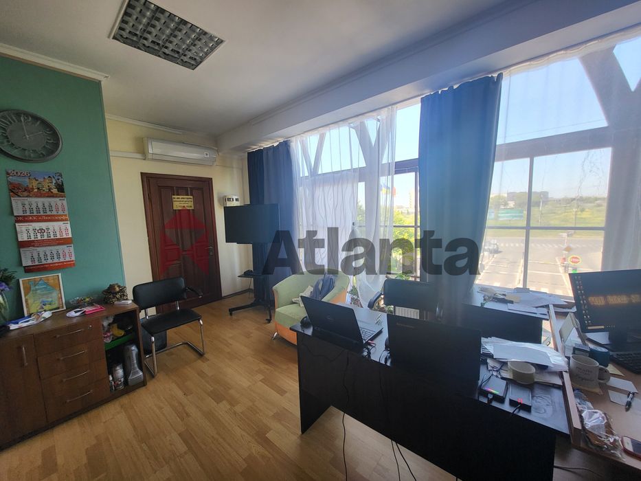 Адміністративно-господарський комплекс Арка Совіньйона-Люстдорф