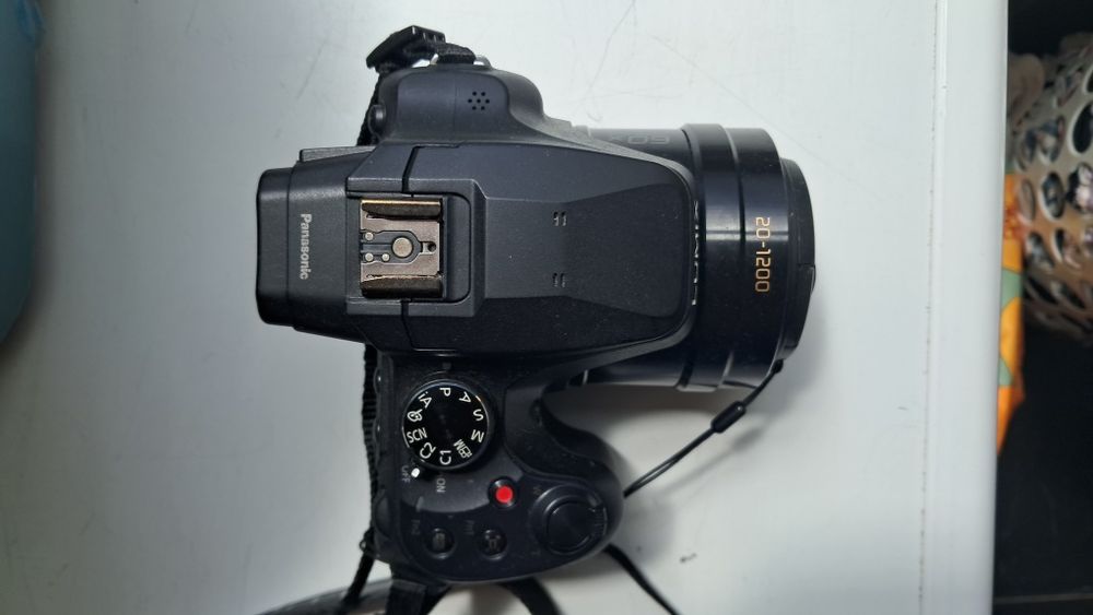 Máquina fotográfica LUMIX