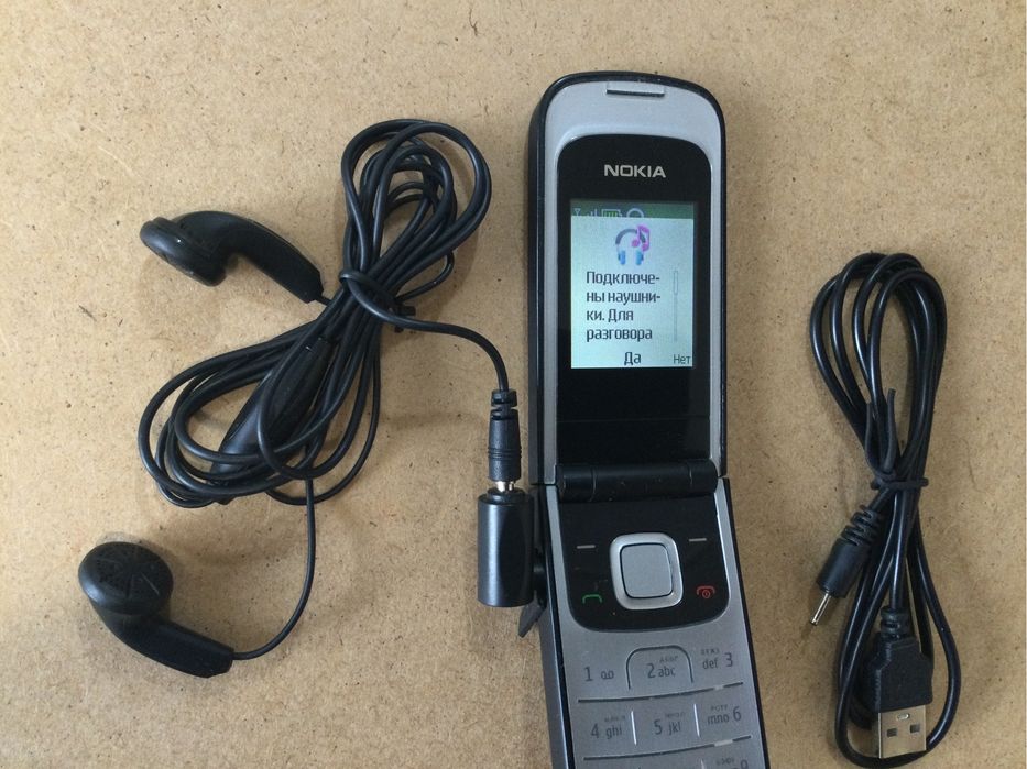 Телефон нокия 2720а-2.