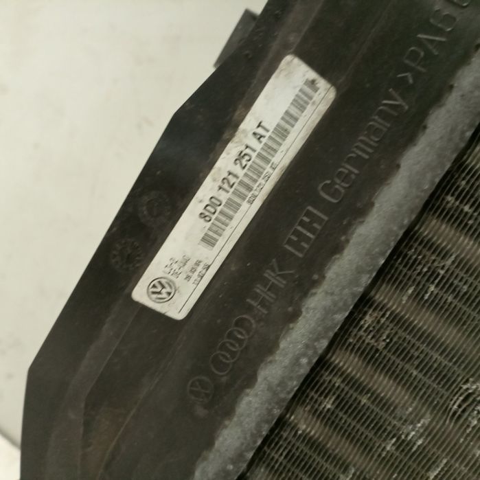 Radiador de água - VOLKSWAGEN Passat (3B3) | 00 - 05