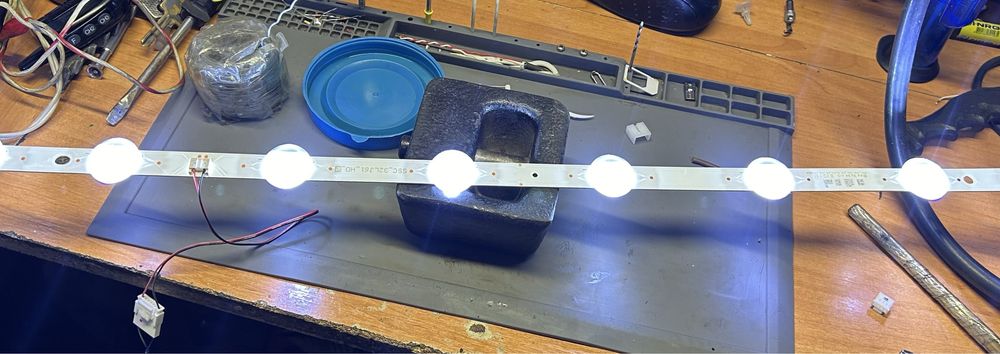 LED підсвітка телевізора LG 32LK510BPLD