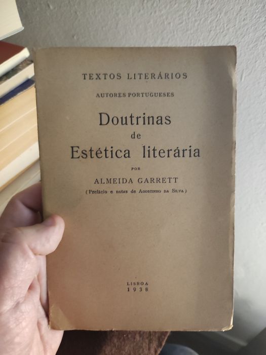 Doutrinas de Estética Literária por Almeida Garrett