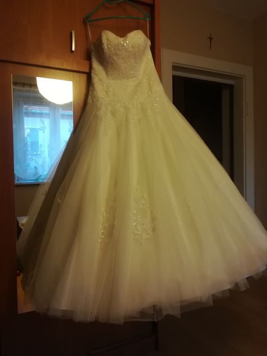 Suknia ślubna rozmiar 40-42