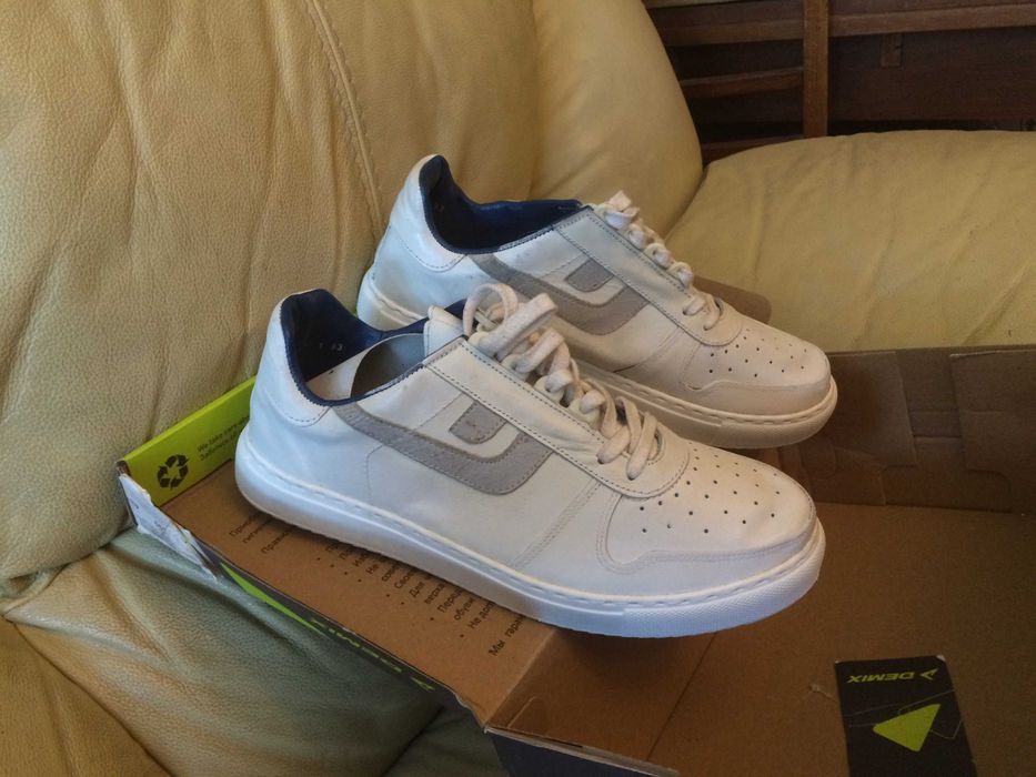 новые мужские кроссовки СССР. р.42