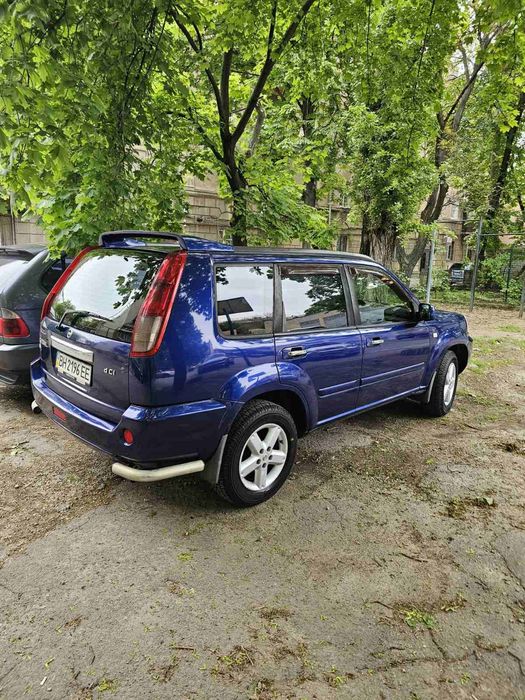 Продам Ниссан x-trail t30 2.2 дизель рестайл