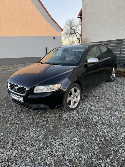 Volvo S40