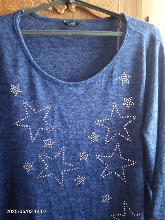 Кофта в гарному стані