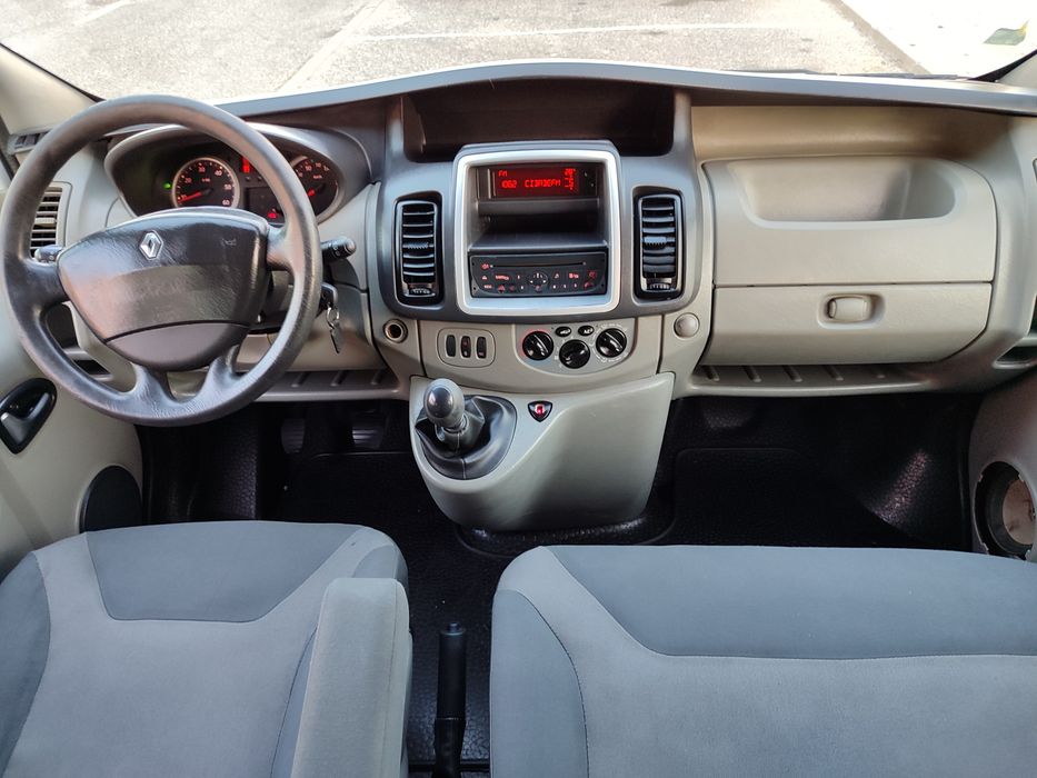 Renault Tráfic 2.0dci 9 Lugares