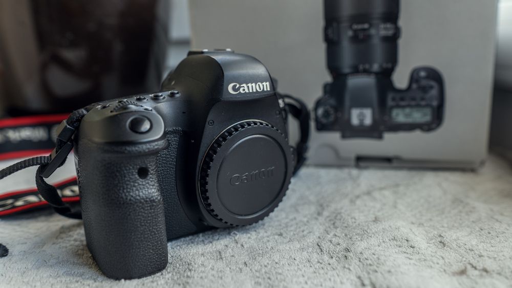 Canon 6D Mark II