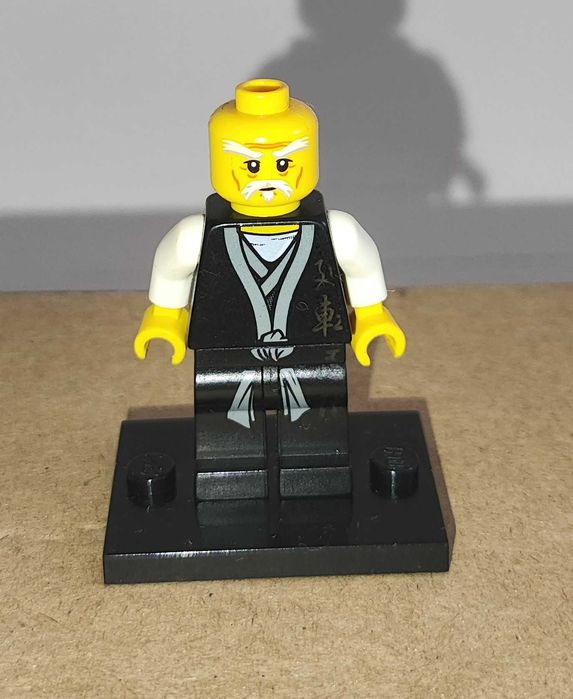 LEGO Ninjago minifigure NJO026: Wu Sensei