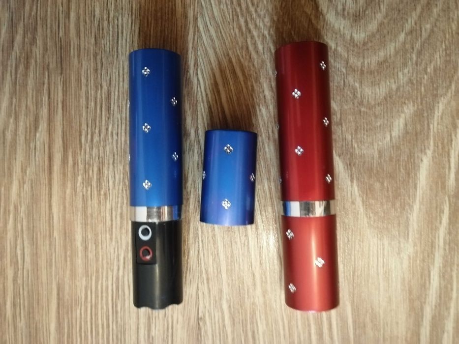 Paralizator z latarką w kształcie szminki odstraszacz samoobrona MOCNY