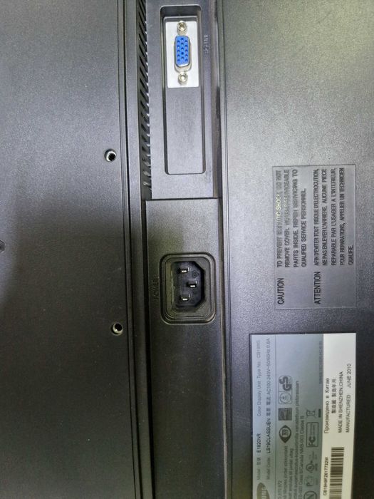 Продам системний блок на базі  Intel Core 2 Duo E8400 +монитор 19'