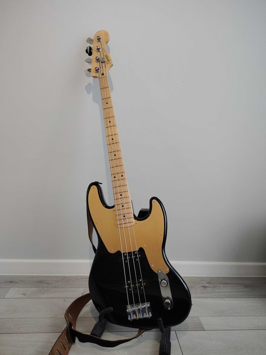 Бас-гітара Squier Paranormal Jazz Bass '54