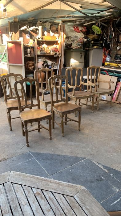 Conjunto 6 Cadeiras Vintage em Madeira Maciça (3 c/ Braços + 3 s/ Braços)