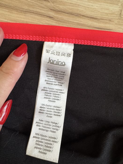 Strój kąpielowy dół majtki s/m 36/38 czarne z czerwonym stan bardzo dobry
