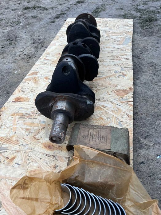 Колінвал газ 52 з вкладишами новими ремонтними СССР