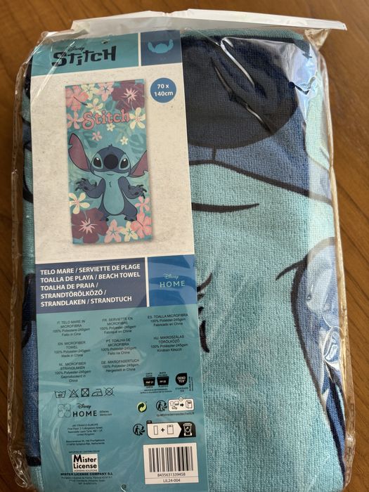 Toalha de Praia Stitch