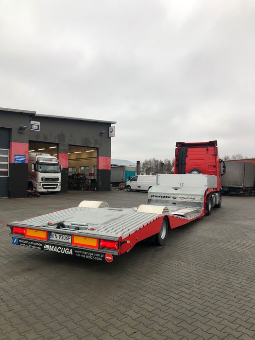 Wynajem naczepy/ Lawety/Niskopodwozówka  /do przewozu ciągników