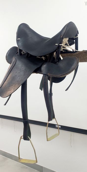 Сідло для коня повний комплект