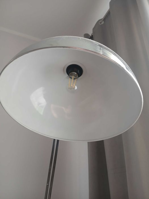 Lampa stojąca srebrna