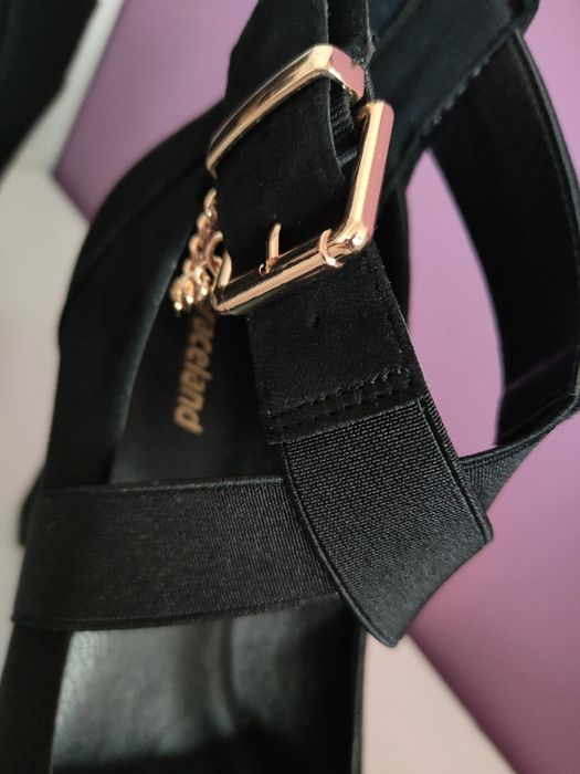Buty na obcasie Graceland