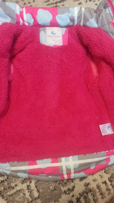 Зимова куртка як новенька