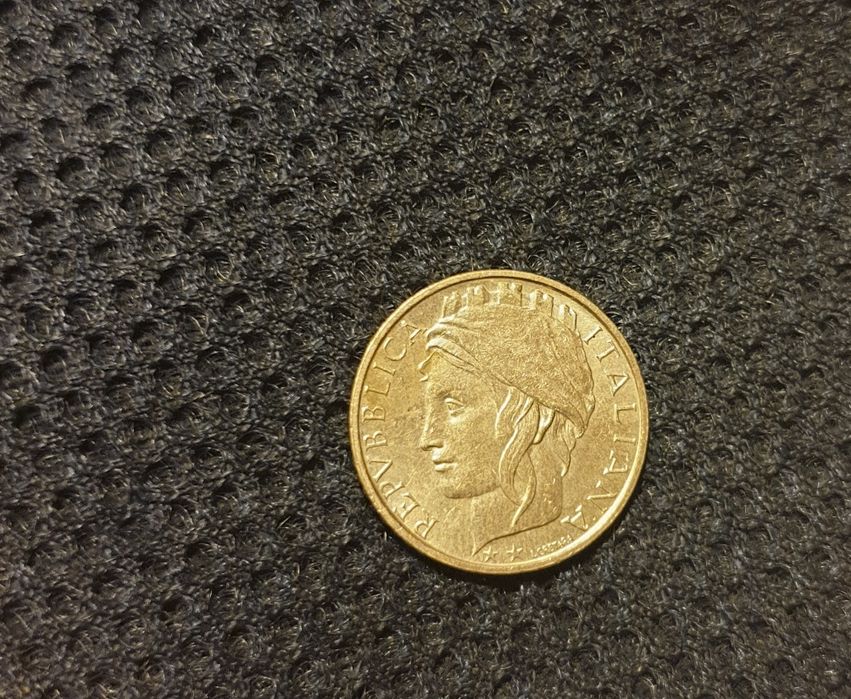 Moedas antigas Várias  para Coleção