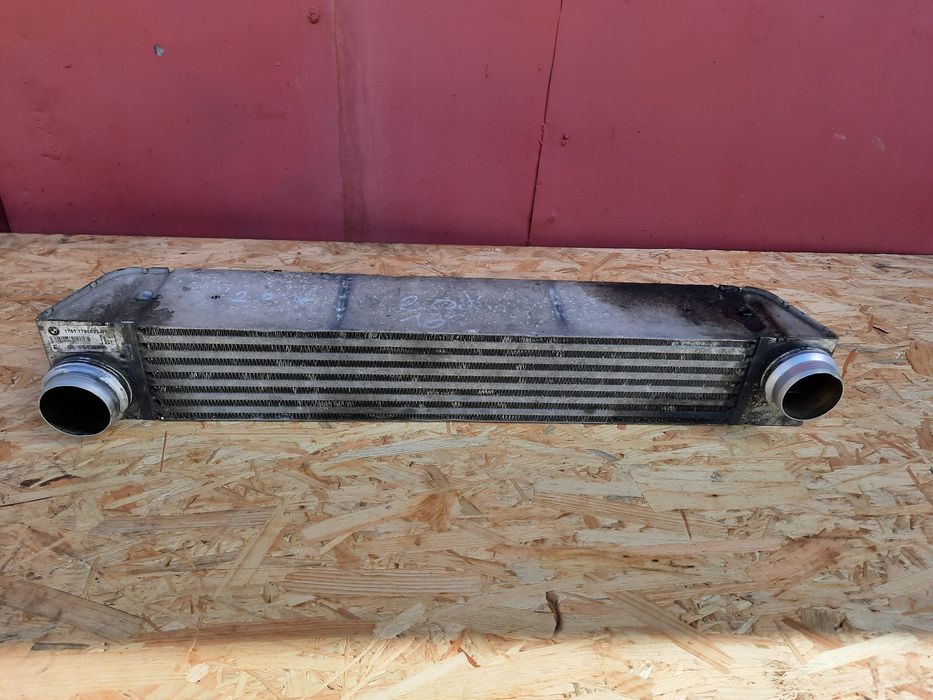 Chłodnica IC Intercooler BMW E60 E61 2.0d 3.0d Duży Wybór Chłodnic
