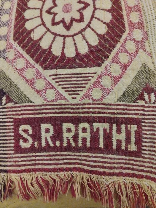 Colcha/ toalha de mesa indiana S.R.RATHI