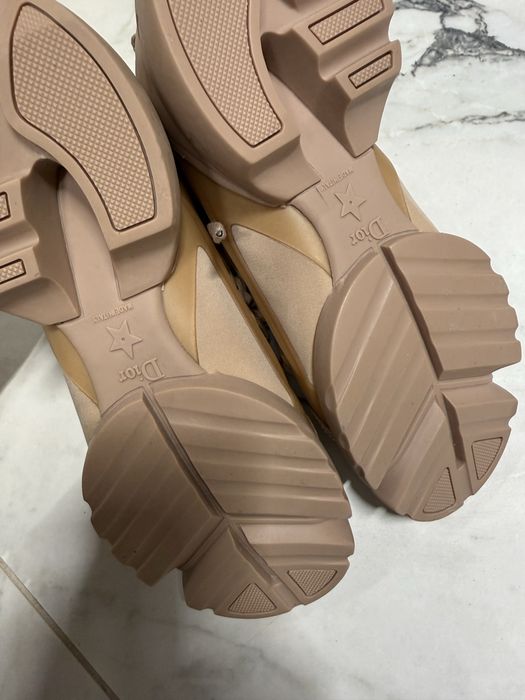 Buty bezowe tranpki sneakersy tenisowki dior 39