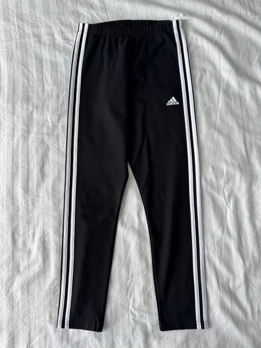 Нові спортивні легінси Adidas